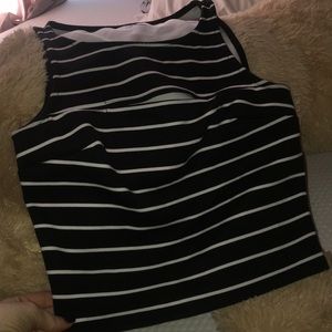 Crop top with a slit by the breast